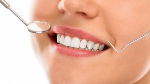 Kiek kainuoja dantų protezavimas?